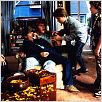 Die Goonies : photo Corey Feldman, Jeff Cohen, Jonathan Ke Quan, Richard Donner, Sean Astin