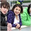 Frontalknutschen : photo Aaron Johnson, Georgia Groome, Gurinder Chadha