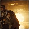 100 Feet : photo