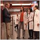 Dr. House : photo Charlyne Yi, Hugh Laurie, Odette Annable, Peter Jacobson