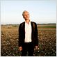 Der Mann, der über Autos sprang : photo Nick Baker-Monteys, Robert Stadlober