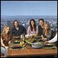 photo Amanda Detmer, Barry Watson, Matthew Davis, Raoul Bova, Rick Gomez