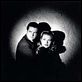 Saboteure : photo Alfred Hitchcock, Priscilla Lane, Robert Cummings