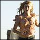 Texas Chainsaw Massacre: The Beginning : photo Diora Baird, Jonathan Liebesman