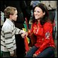 The New Adventures of Old Christine : photo Julia Louis-Dreyfus, Trevor Gagnon