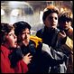 Die Goonies : photo Corey Feldman, Jeff Cohen, Jonathan Ke Quan, Richard Donner, Sean Astin