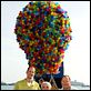 Oben : photo Bob Peterson, Charles Aznavour, Pete Docter, Tom Trouffier