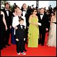 Oben : photo Bob Peterson, Charles Aznavour, Pete Docter, Tom Trouffier