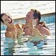 All Inclusive : photo Carlos Ponce, Kristen Bell, Kristin Davis, Malin Akerman, Peter Billingsley