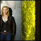 V – Die Rückkehrer : photo Elizabeth Mitchell