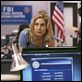 V – Die Rückkehrer : photo Elizabeth Mitchell