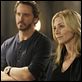V – Die Rückkehrer : photo Charles Mesure, Elizabeth Mitchell
