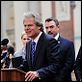 Blue Bloods : photo Abigail Hawk, Bruce Altman, Tom Selleck