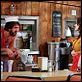2 Broke Girls : photo Jonathan Kite, Kat Dennings