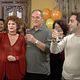 photo Peter MacNeill, Scott Lowell, Sharon Gless