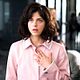 The Alibi : photo Kurt Mattila, Matt Checkowski, Selma Blair