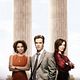 photo Gloria Reuben, Jane Kaczmarek, Mark-Paul Gosselaar