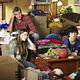 <b>Charlie McDermott, Neil Flynn</b> Bild : The Middle