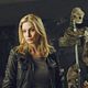 Bild zu <b>V - Die Besucher</b>: Elizabeth Mitchell
