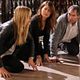 Bild zu <b>Chuck</b>: Linda Hamilton, Timothy Dalton, Yvonne Strahovski