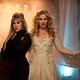 Up All Night : photo Christina Applegate, Stevie Nicks