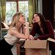 Whitney : photo Rhea Seehorn, Whitney Cummings
