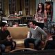 Whitney : photo Maulik Pancholy, Rhea Seehorn, Whitney Cummings