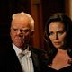 Psych : photo Malcolm McDowell, Polly Walker