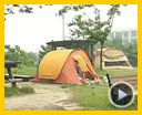 Bilder : In Another Country Trailer OV