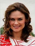 Emily Deschanel