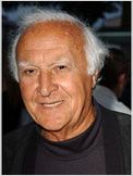 Robert Loggia