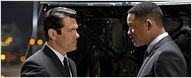Will Smith rät Josh Brolin zu warmem Bier im neuen Clip zu "Men in Black 3"