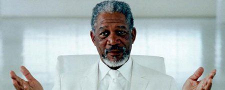 Morgan Freeman und Tom Cruise im postapokalyptischen Actioner "Oblivion"