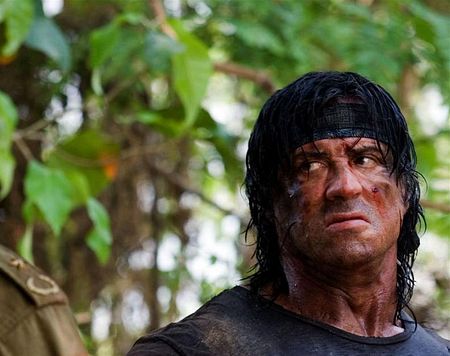 Sylvester+Stallone%3a+Edgar-Allan-Poe-Film+nur+mit+Wumme+und+Messer