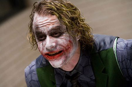 35.+Saturn+Awards%3a+%22Dark+Knight%22+und+%22Iron+Man%22+r%c3%a4umen+ab
