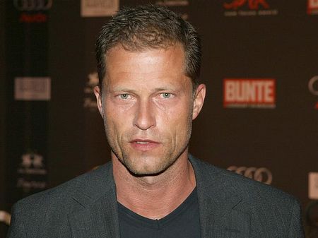 Zweiohrk%c3%bcken%3a+Til+Schweiger+setzt+auf+schr%c3%a4ge+Titel