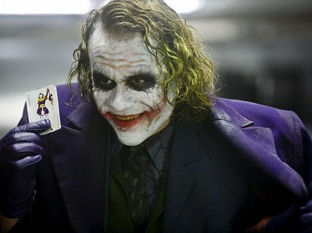 US-Charts%3a+Batman+triumphiert+weiter