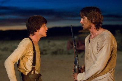 My+One+and+Only%3a+Logan+Lerman+spielt+jungen+George+Hamilton