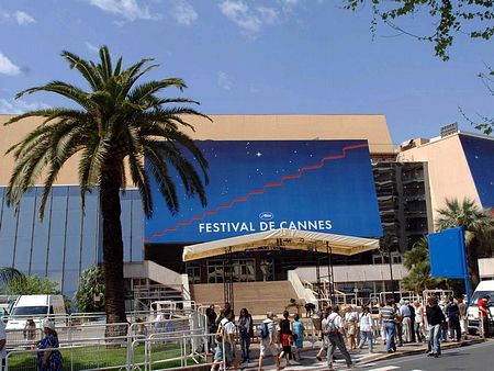 Wettbewerb+von+Cannes%3a+Alte+Liebe+und+junge+Flirts