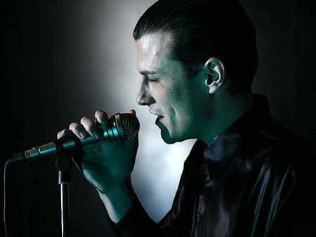 Falco-Portr%c3%a4t%3a+Er%c3%b6ffnet+Filmkunstfest+MV
