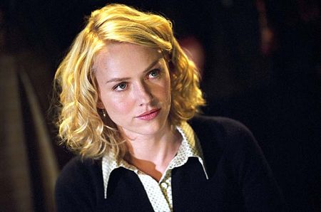 Naomi+Watts%3a+Stillen+l%c3%a4sst+Pfunde+purzeln