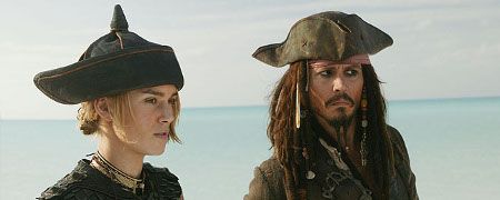 Pirates+Of+The+Caribbean+4%3a+Keine+falschen+Br%c3%bcste+am+Piraten-Set