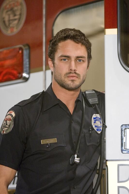 Taylor Kinney - Images Hot