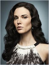 Laura Mennell