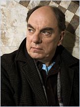 Alun Armstrong